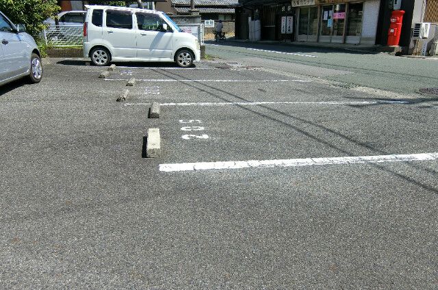 yԏz@