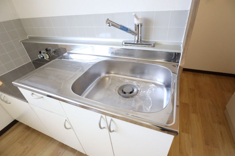 �y�L�b�`���z�@