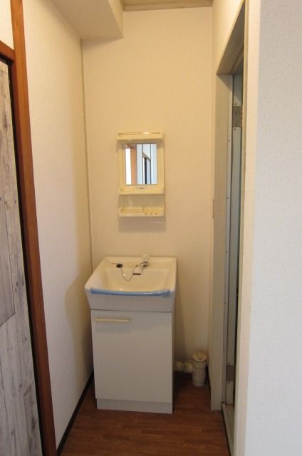 �y���ʏ��z�@