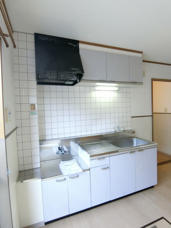 �y�L�b�`���z�@