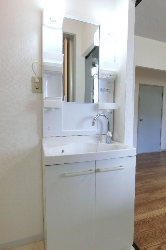 �y���ʏ��z�@