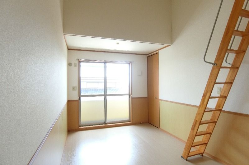 �y���̑������E�X�y�[�X�z�@