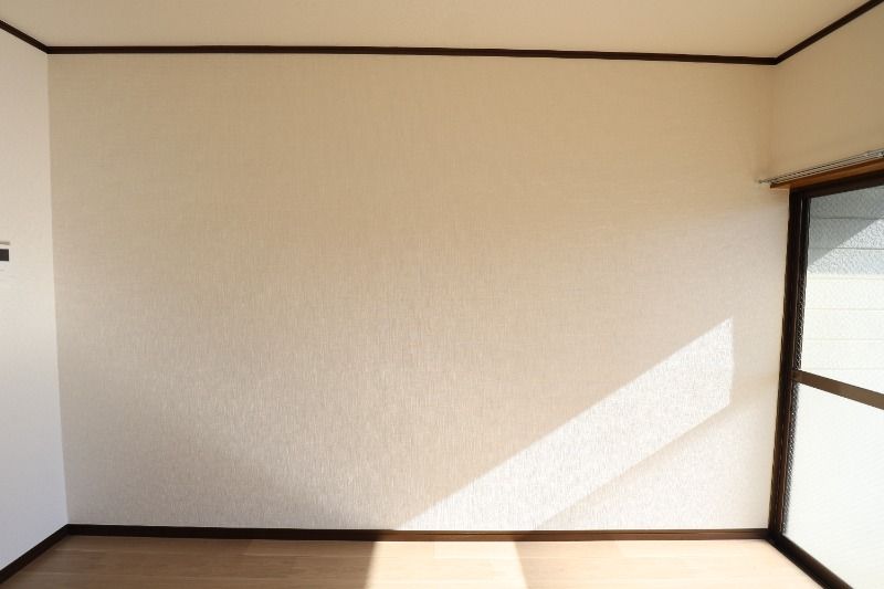 �y�����E���r���O�z�@