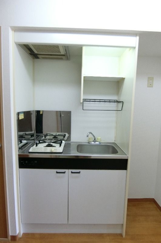 �y�L�b�`���z�@