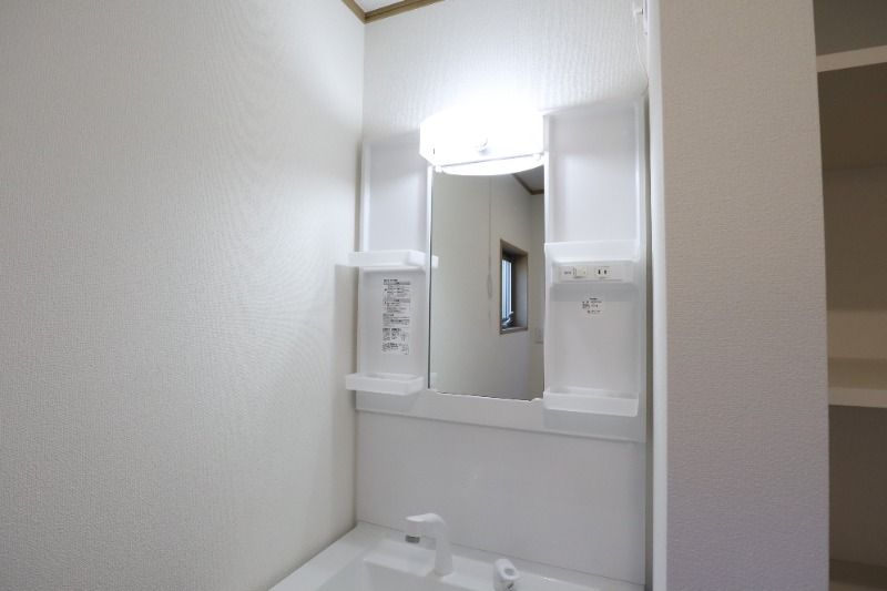 �y���ʏ��z�@