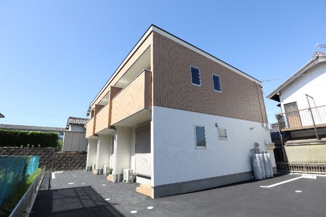 �v���X���[�̌����O��