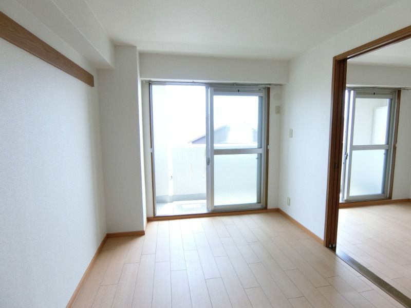 �y���̑������E�X�y�[�X�z�@