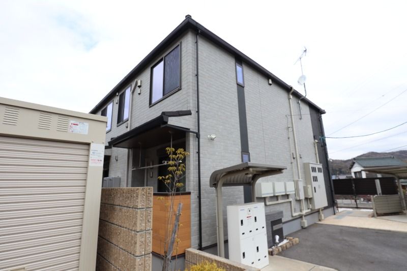 �p�[�v���X�g�[���Y�̌����O��