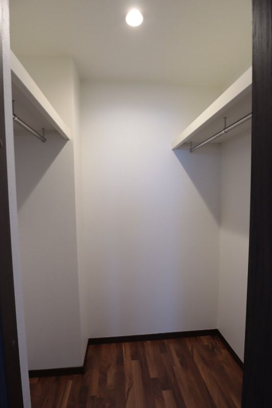 �y���[�z�@�E�H�[�N�C���N���[�[�b�g