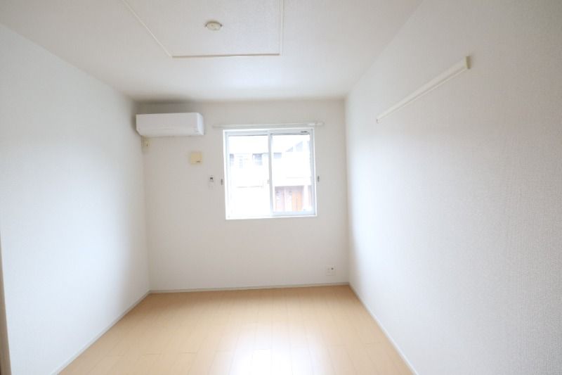 �y���̑������E�X�y�[�X�z�@