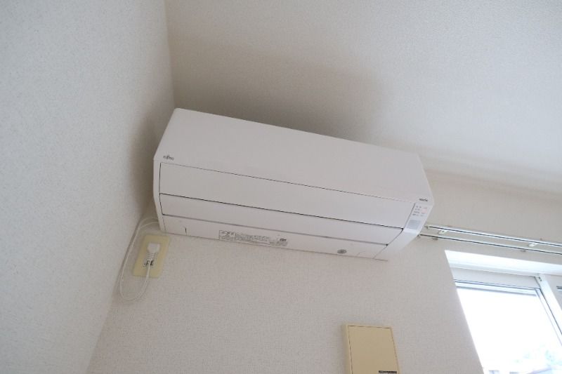 �y���̑��ݔ��z�@