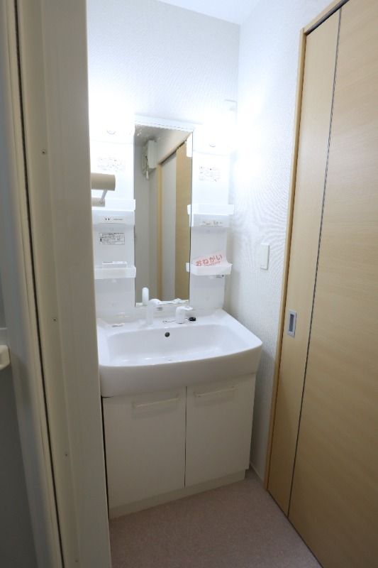 �y���ʏ��z�@