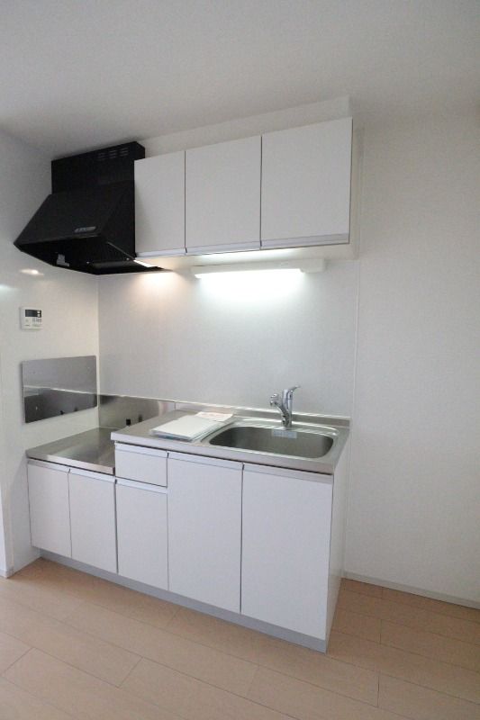 �y�L�b�`���z�@