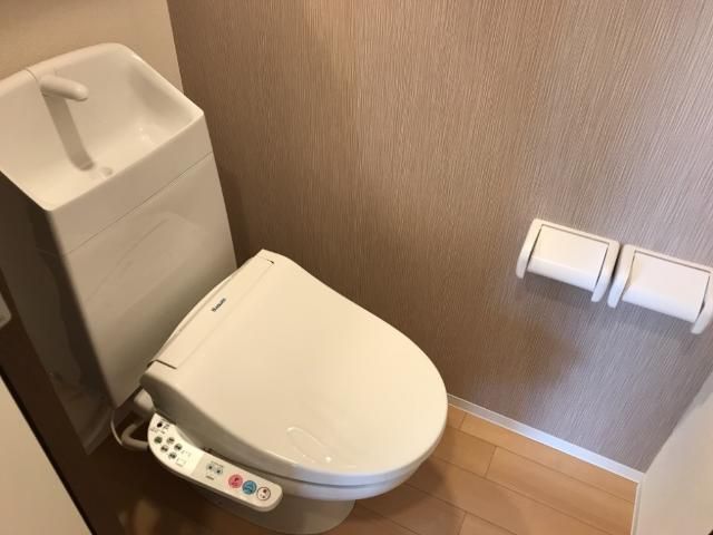�y�g�C���z�@�g�C��