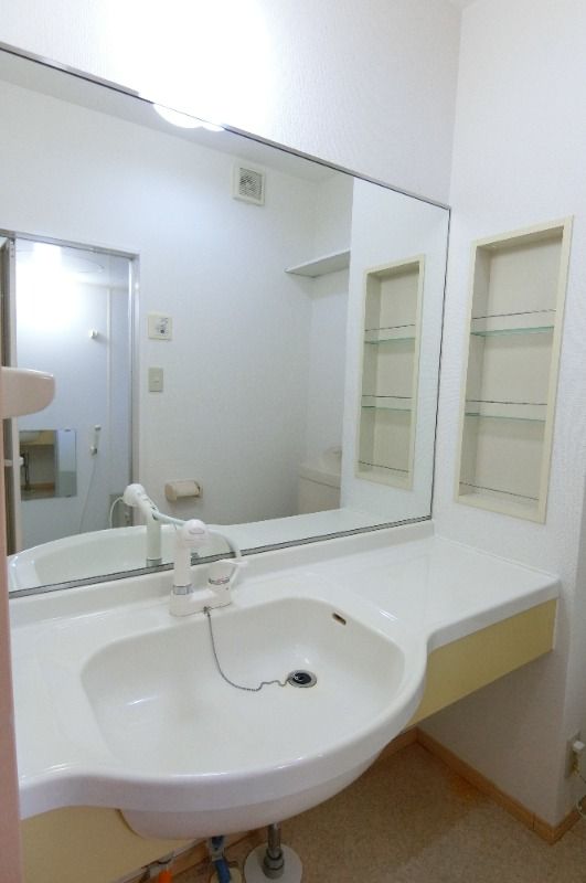 �y���ʏ��z�@