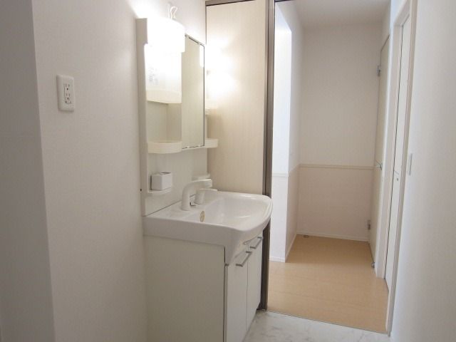 �y���ʏ��z�@