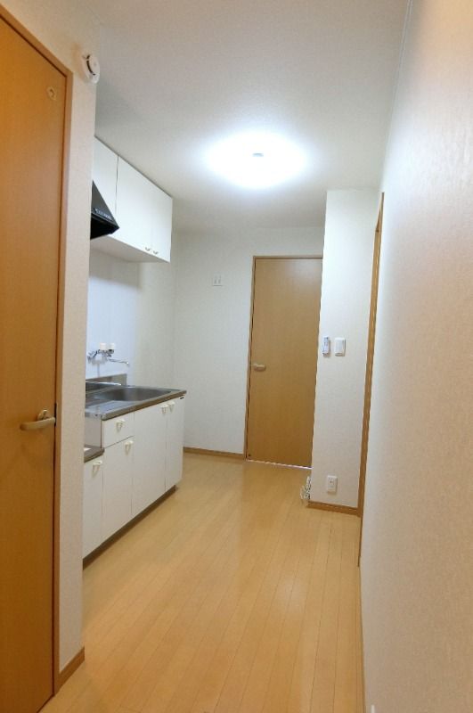 �y���̑������E�X�y�[�X�z�@