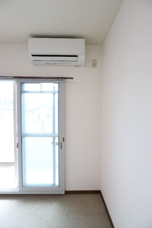 �y���̑��ݔ��z�@
