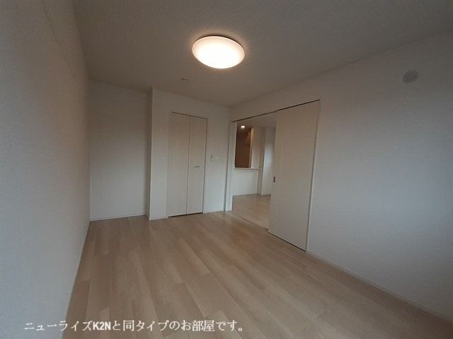 y̑EXy[Xz@