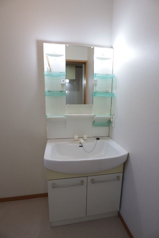 �y���ʏ��z�@���^�C�v