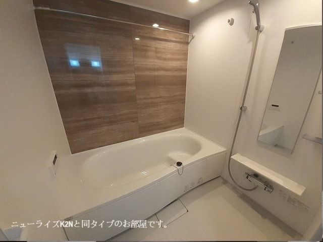 yoXz@^Cv