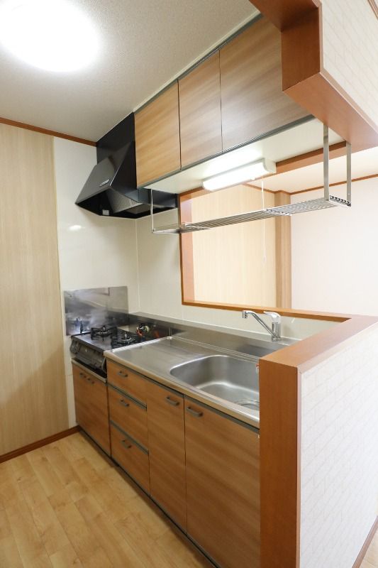 �y�L�b�`���z�@