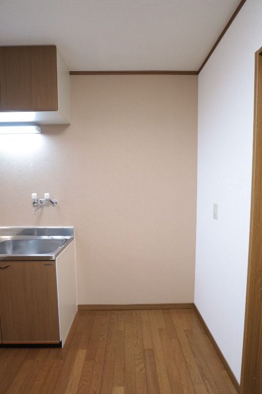 �y�L�b�`���z�@