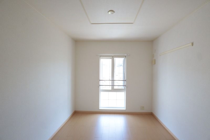 �y���̑������E�X�y�[�X�z�@