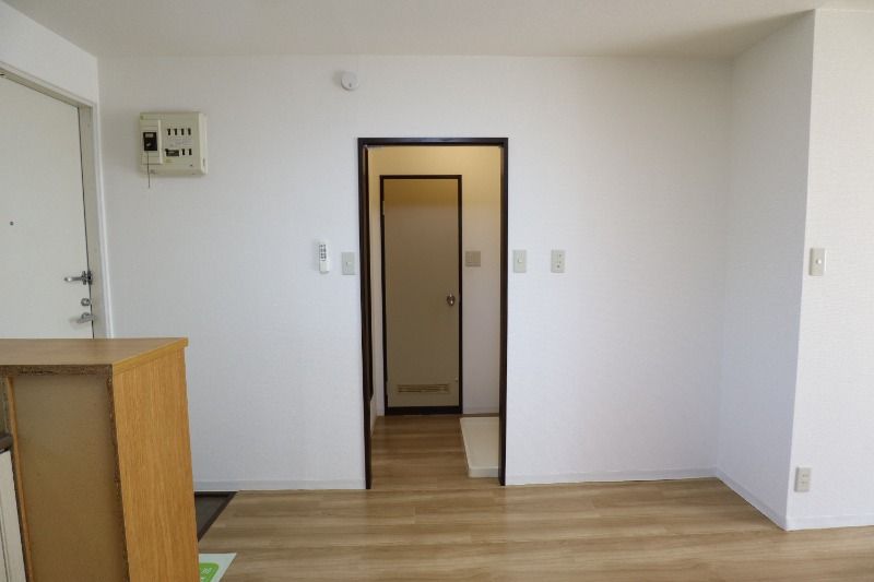 �y���̑��z�@���֑O�X�y�[�X