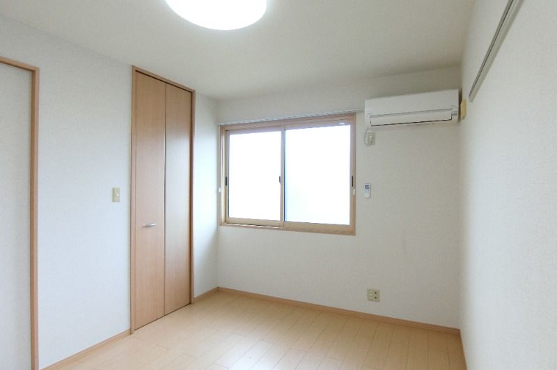 �y���̑������E�X�y�[�X�z�@���^�C�v