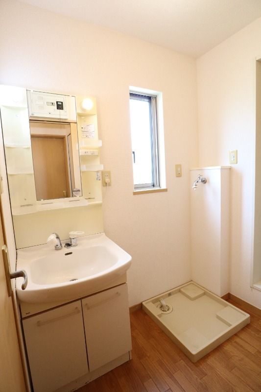 �y���ʏ��z�@