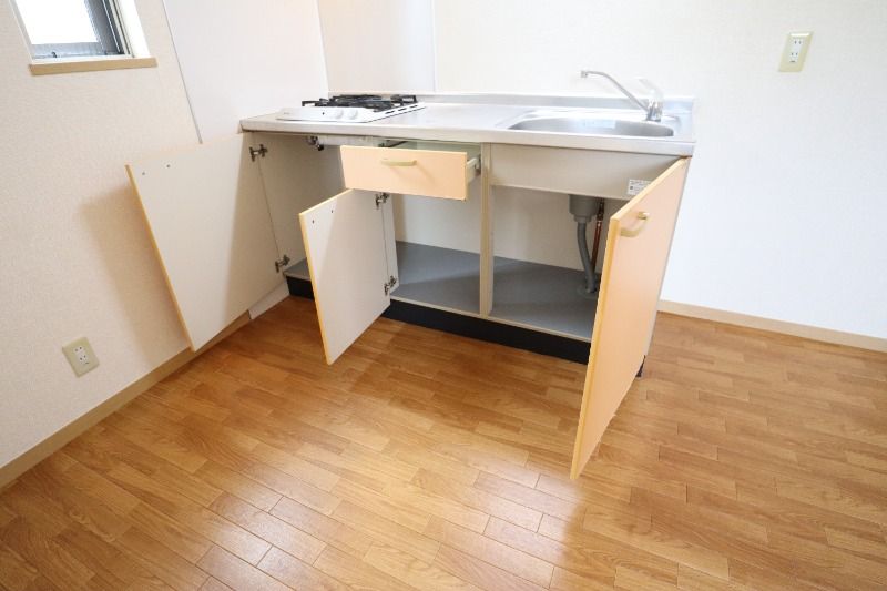 �y�L�b�`���z�@