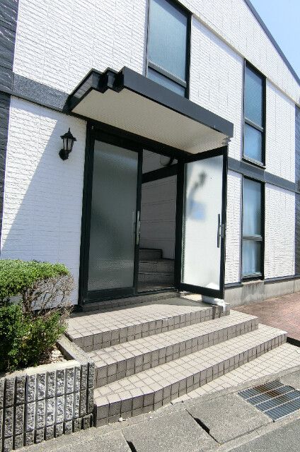 �y�G���g�����X�z�@