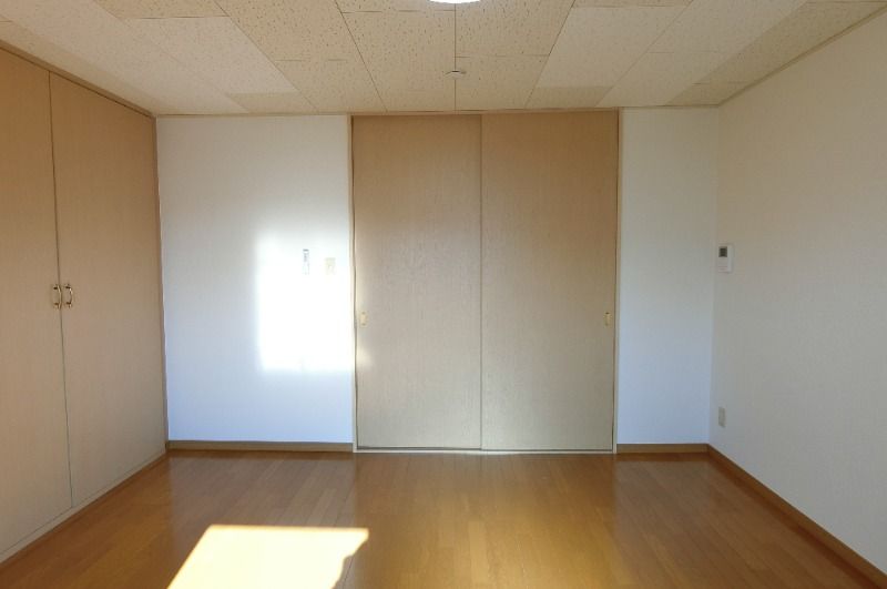 �y���̑������E�X�y�[�X�z�@