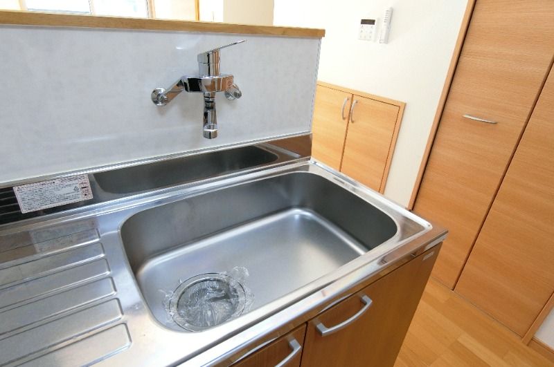 �y�L�b�`���z�@