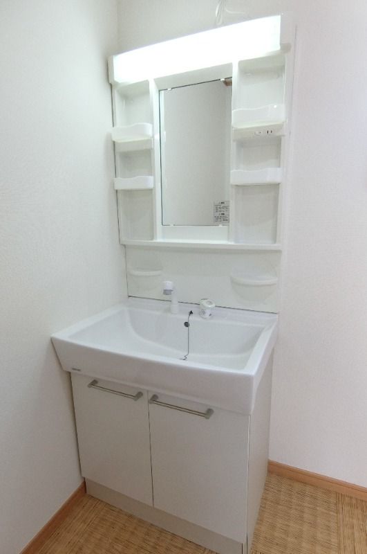 �y���ʏ��z�@