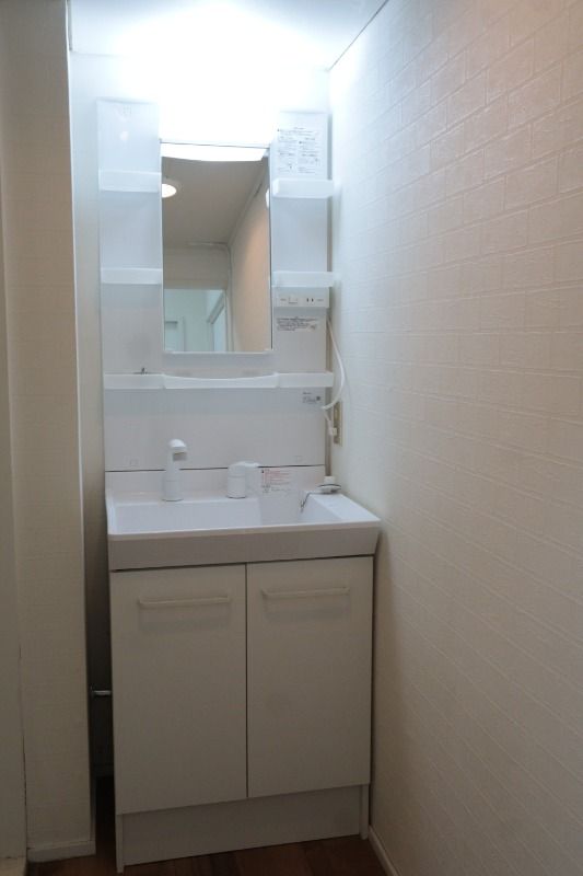 �y���ʏ��z�@