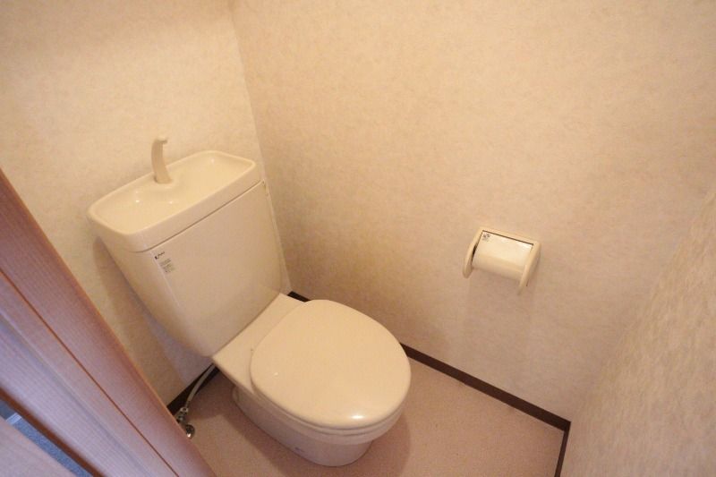 �y�g�C���z�@