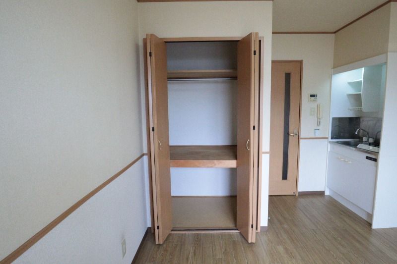 �y���[�z�@