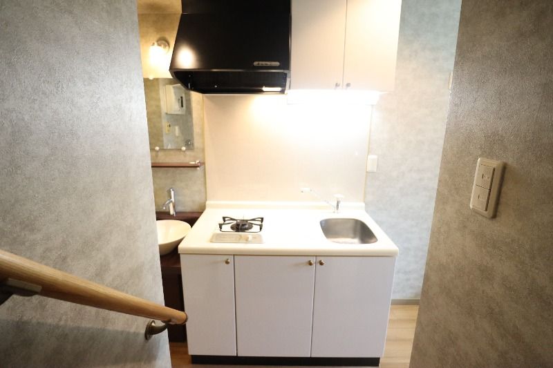 �y�L�b�`���z�@