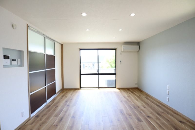 �y���ԁE���r���O�z�@���^�C�v�@