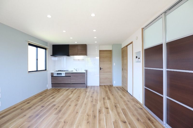 �y���ԁE���r���O�z�@���^�C�v�@