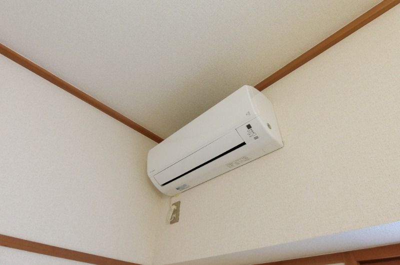 �y���̑��ݔ��z�@�G�A�R��3��