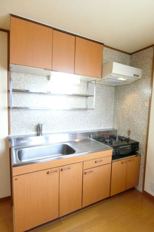 �y�L�b�`���z�@