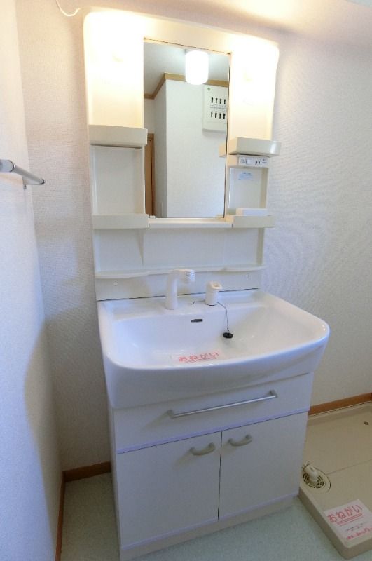 �y���ʏ��z�@