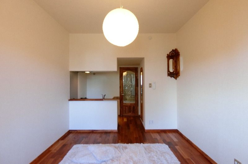 �y�����E���r���O�z�@