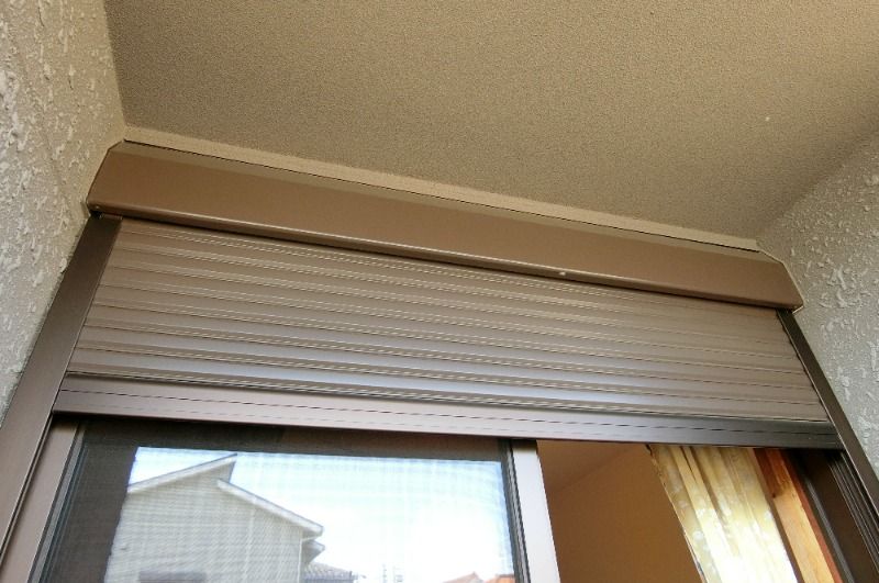 �y���̑��ݔ��z�@�d���V���b�^�[