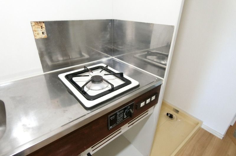 �y�L�b�`���z�@