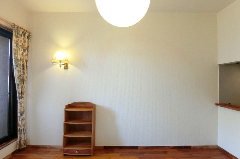 �y�����E���r���O�z�@