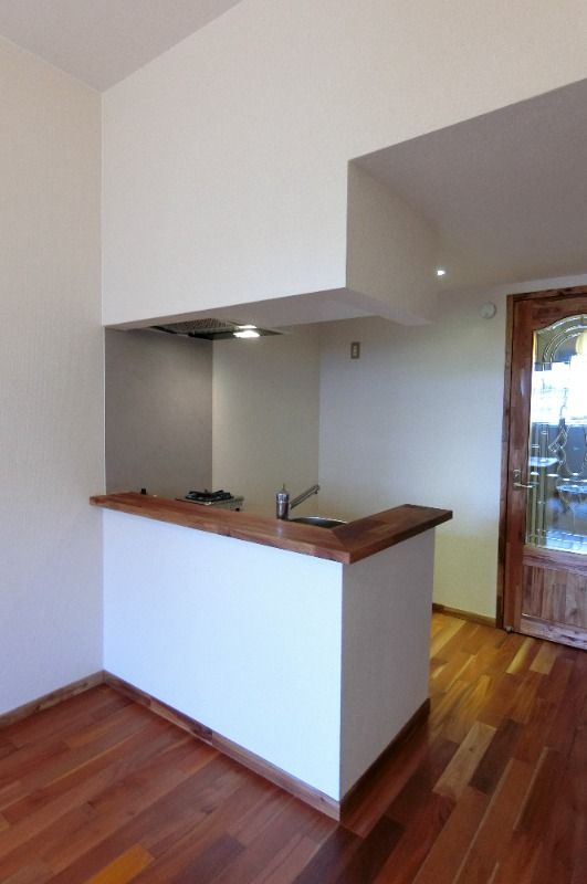 �y�L�b�`���z�@